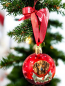 Preview: Weihnachtskugel rot mit Kurzhaardackelmotiv