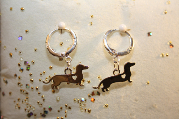 Herzdackel-Ohrringe rund 925er