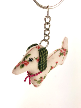 Schlüsselanhänger mit Stoffdackel