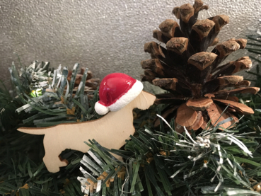 Tannengirlande mit Weihnachtsdackeln