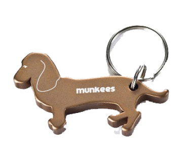 Dackelschlüsselanhänger mit Flaschenöffnerfunktion