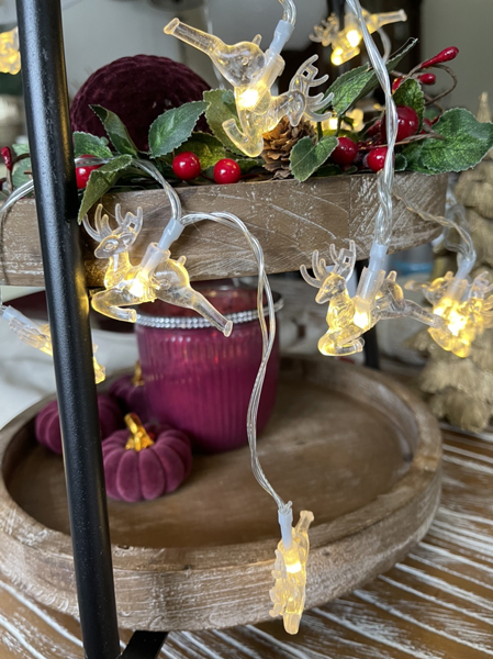 Lichterkette mit Hirschen