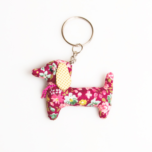 Schlüsselanhänger mit Stoffdackel