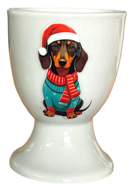 Eierbecher mit Weihnachtsdackel grün