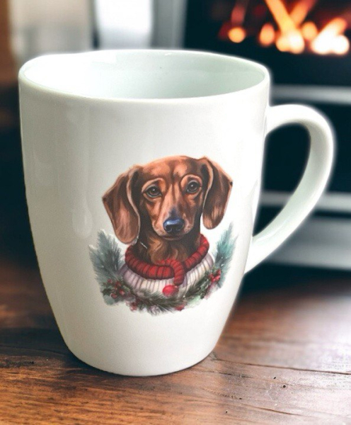 Weihnachtstasse mit Kurzhaardackelmotiv
