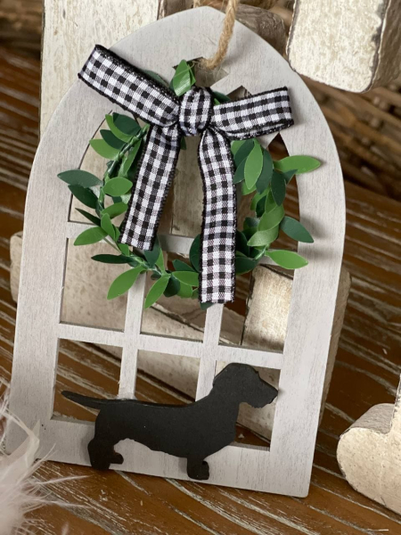 Dekofensterrahmen mit Rauhi